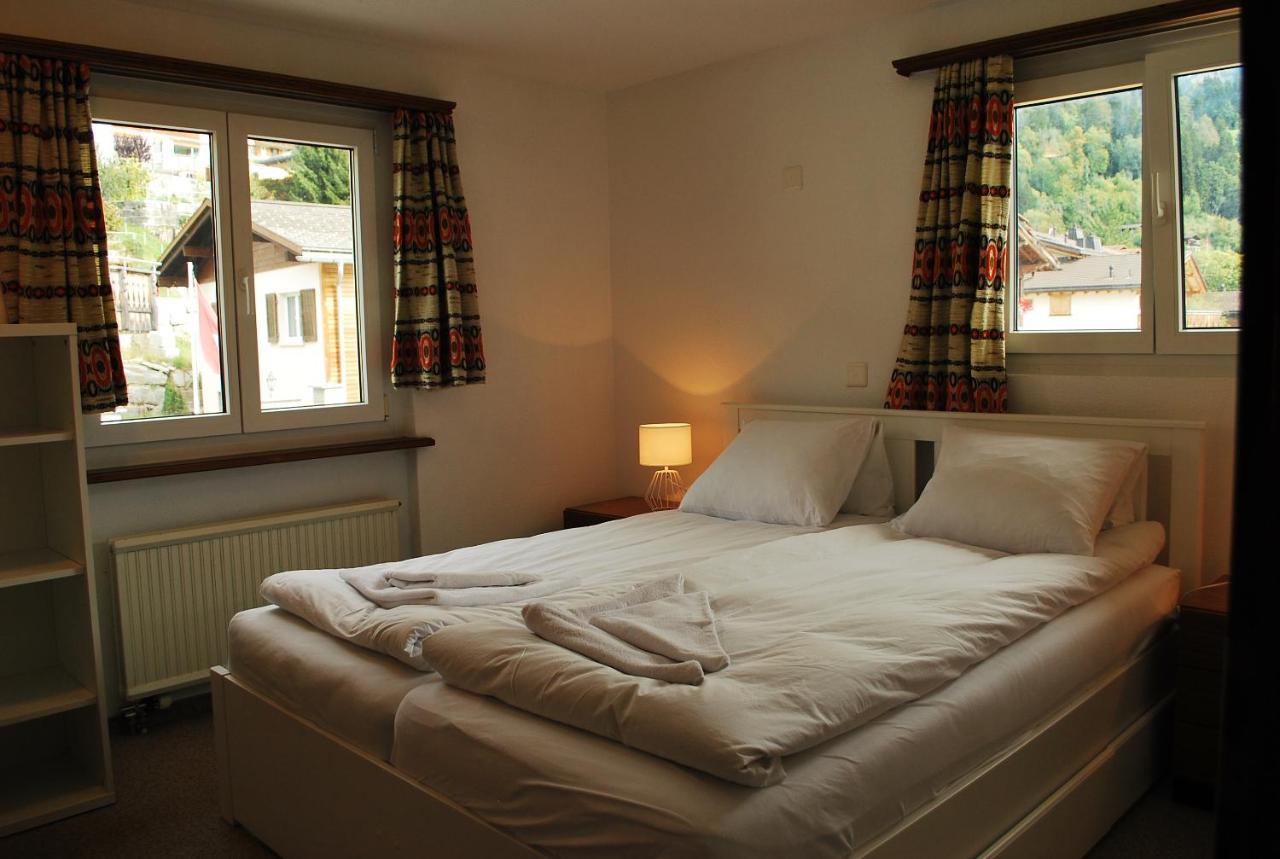 Rooms With Private Bathrooms Saas im Prattigau 外观 照片