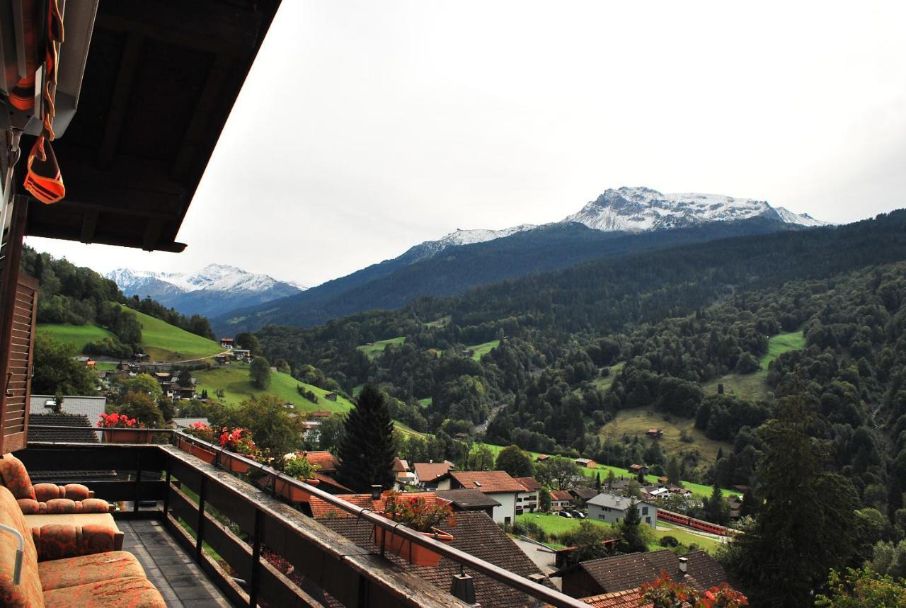 Rooms With Private Bathrooms Saas im Prattigau 外观 照片