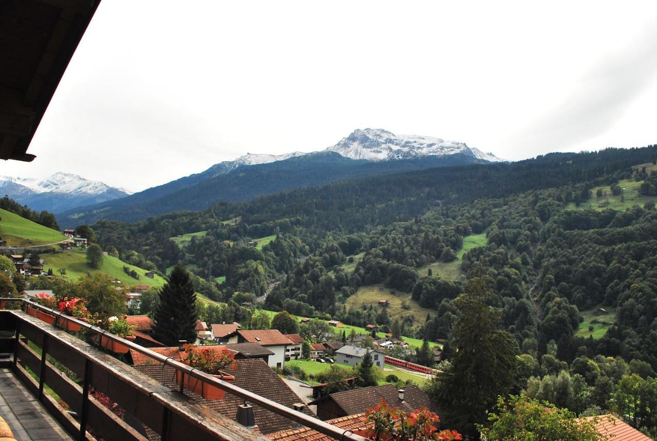 Rooms With Private Bathrooms Saas im Prattigau 外观 照片